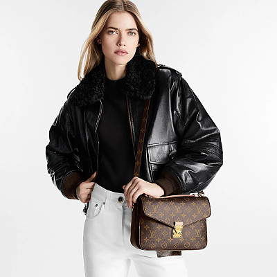 LOUIS VUITTON-M11941 루이비통 모노그램 리버스 포쉐트 메티스 백팩 20cm