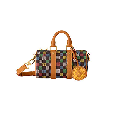 LOUIS VUITTON-M11595 루이비통 블랙 브러시드 모노그램 키폴 반둘리에 25