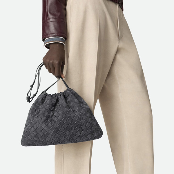 BOTTEGA VENETA-796728 보테가 베네타 스웨이드 더스트 백 그래피트