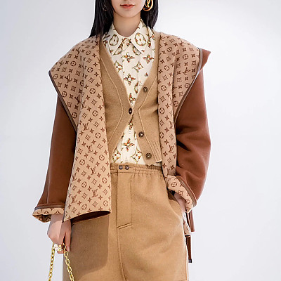 LOUIS VUITTON-1A99JA 루이비통 벨티드 쇼트 랩 피코트 베이지