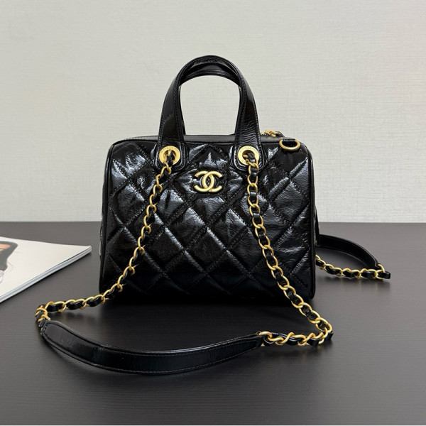 [스페셜오더]CHANEL-121700 샤넬 25A 핸드워크 볼링백 블랙