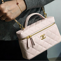 CHANEL-04163 샤넬 블랙 크리스탈 장식 바니티 케이스