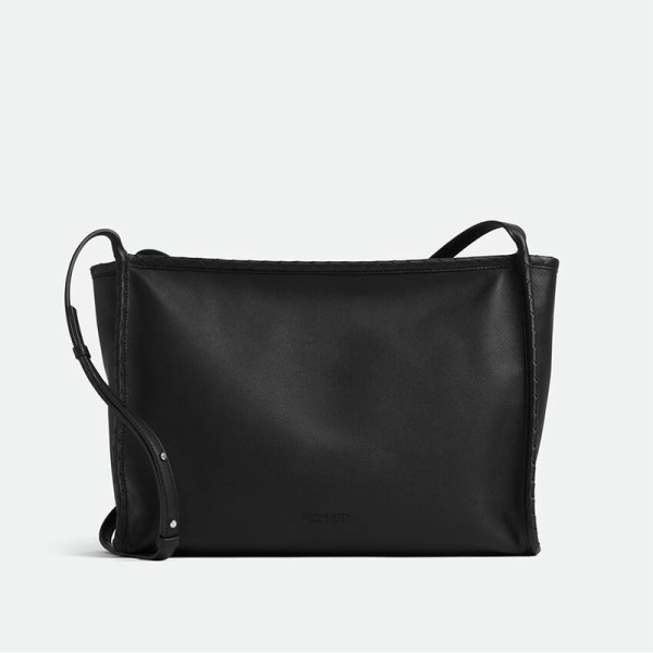 [스페셜오더]BOTTEGA VENETA-826852 보테가베네타 코리에레 corriere 메신저백 (2컬러)