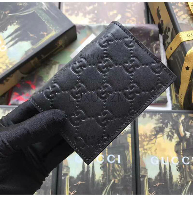 gucci1-1029-003.jpg