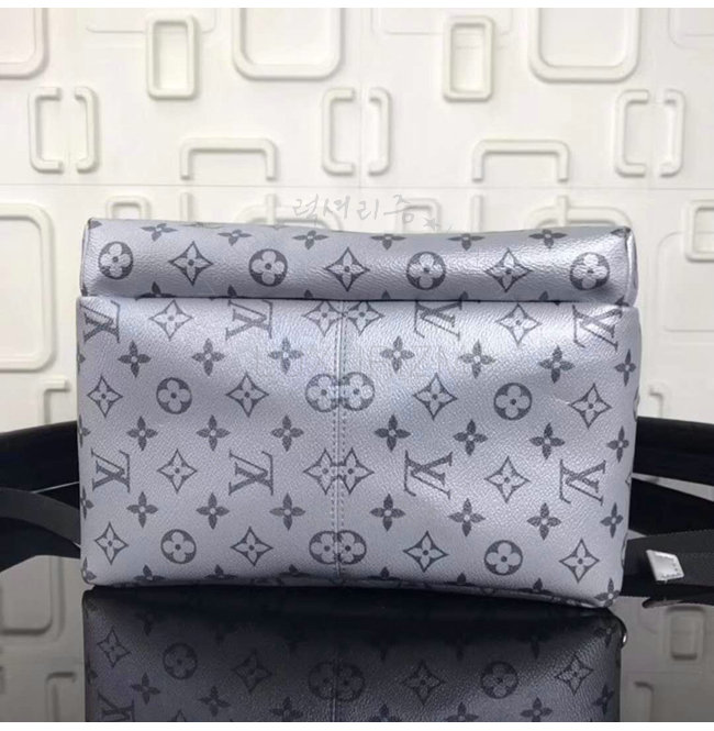 louisvuitton4-0205-004.jpg