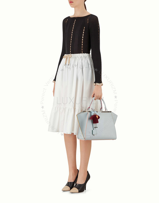 fendi1-0208-001.jpg