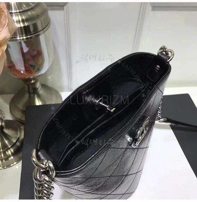 chanel1-0523-008.jpg