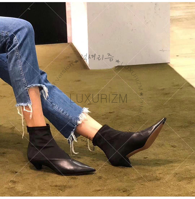 celine-0816-001.jpg