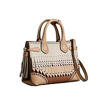 [스페셜오더]BURBERRY-40683431 버버리 송아지 가죽 블랙 스몰 브로그 디테일 배너